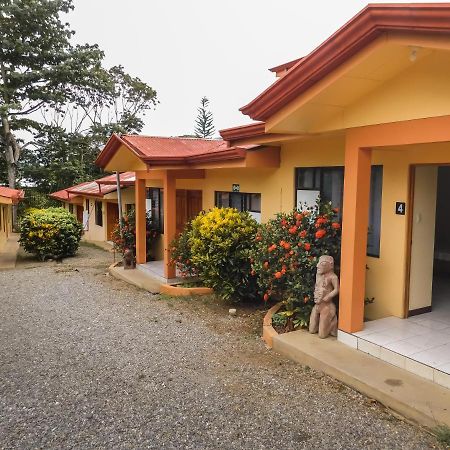 Hotel Amjeco San Isidro De El General Buitenkant foto