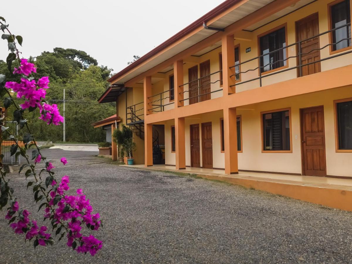 Hotel Amjeco San Isidro De El General Buitenkant foto